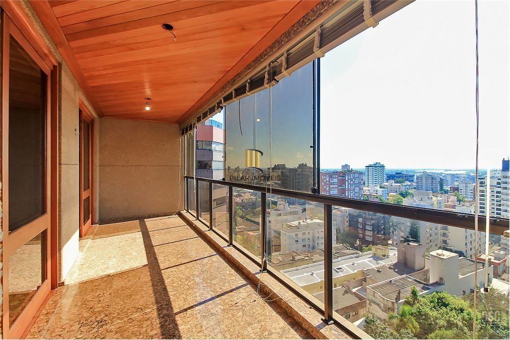 Apartamento 4 dormitórios no bairro Mont Serrat