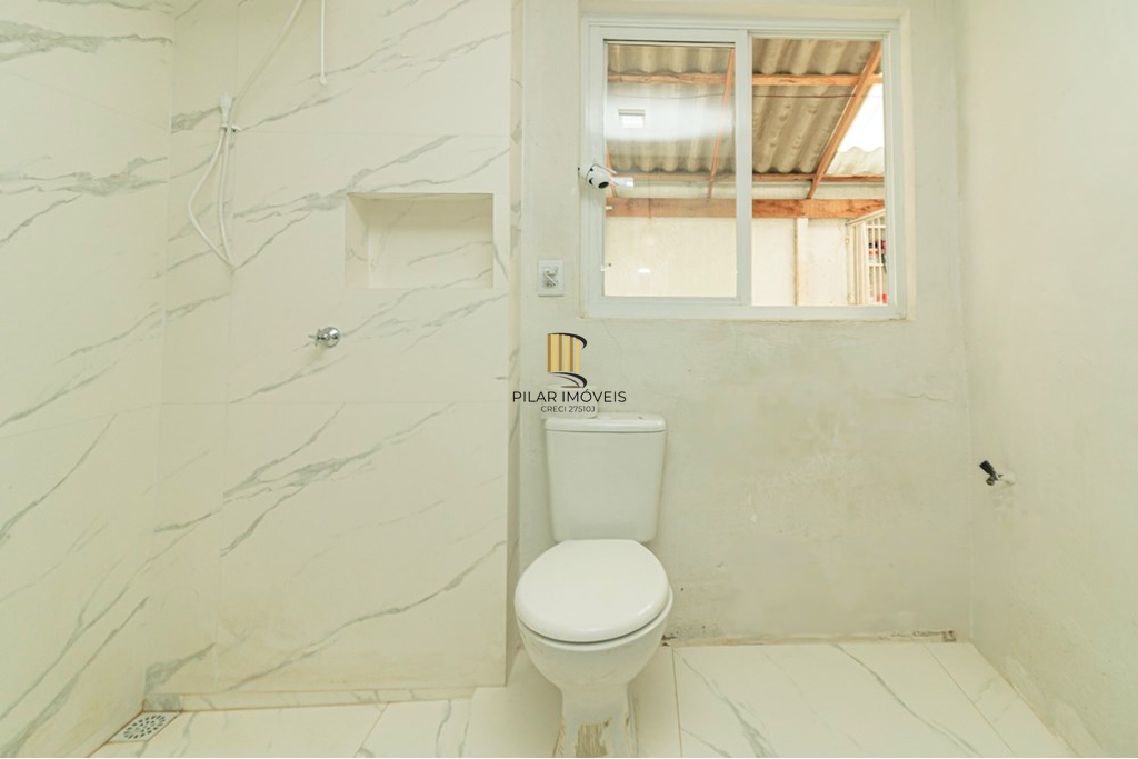 Casa 3 dormitórios no bairro Menino Deus