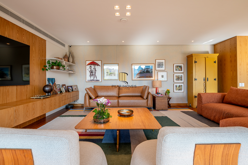 Apartamento 3 dormitórios no bairro Petrópolis