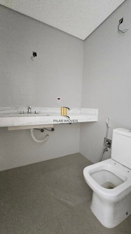 Apartamento 3 dormitórios no bairro Três Figueiras