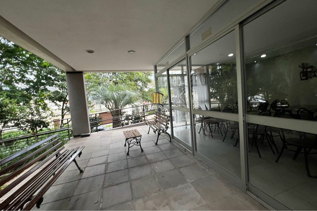 Apartamento 3 dormitórios no bairro Azenha