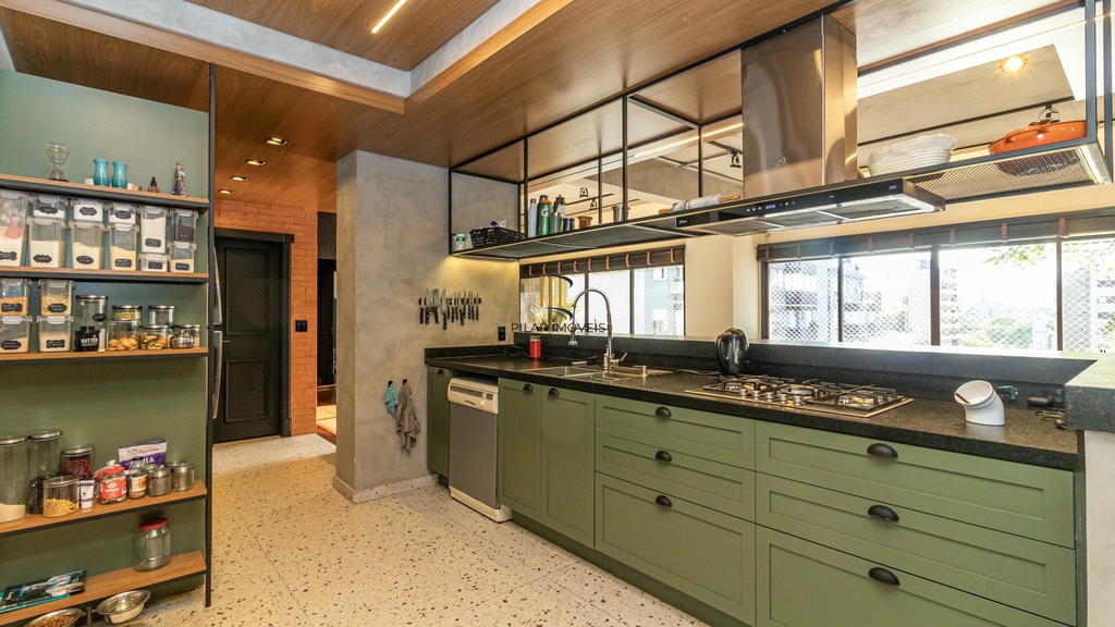 Apartamento 3 dormitórios no bairro Moinhos de Vento