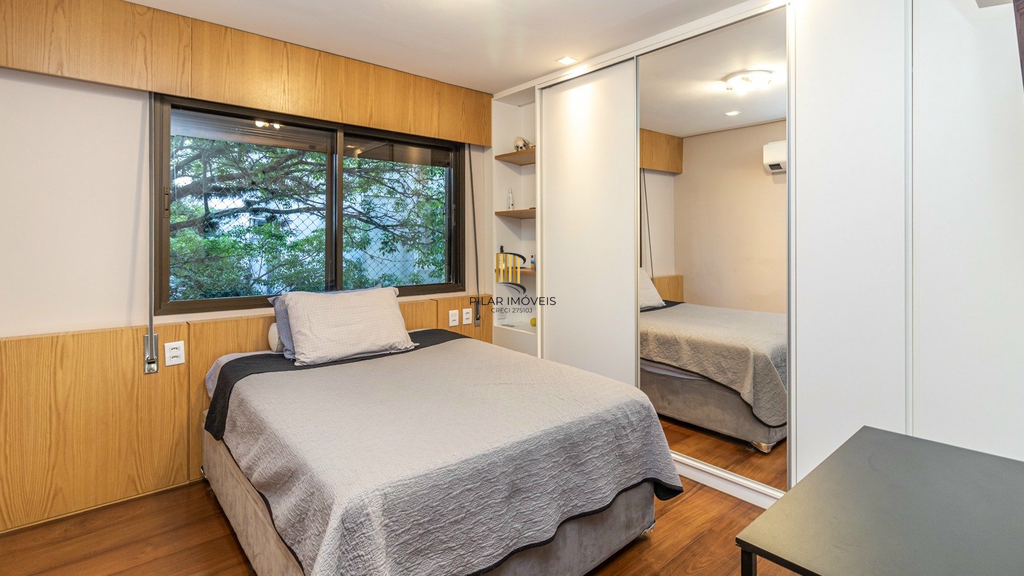 Apartamento 3 dormitórios no bairro Moinhos de Vento