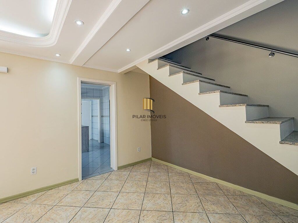 Casa 3 dormitórios no bairro Sarandi