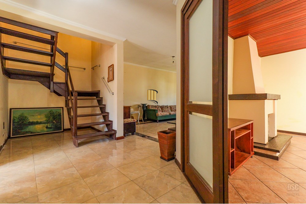 Casa 3 dormitórios no bairro Ipanema