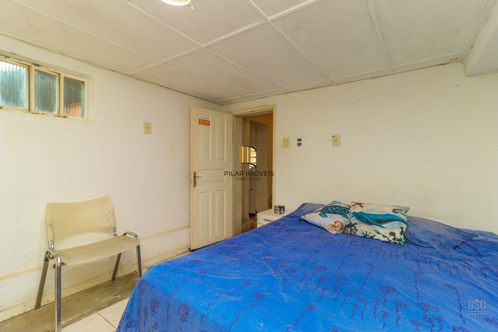 Casa 4 dormitórios no bairro Santo Antônio