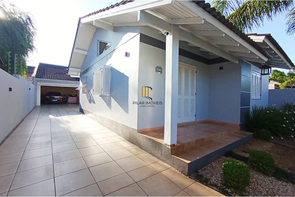 Casa 2 dormitórios no bairro Centro