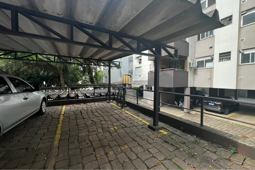 Apartamento 3 dormitórios no bairro Azenha