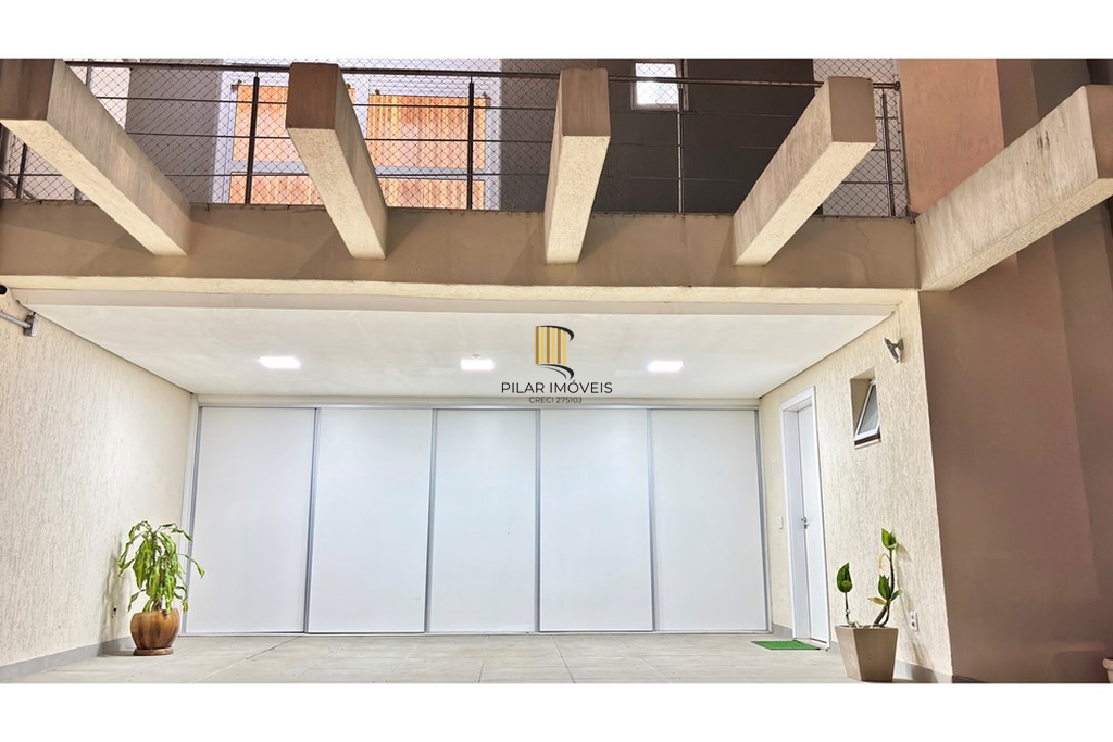 Casa 3 dormitórios no bairro Moinhos de Vento