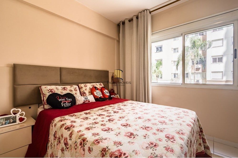 Apartamento 3 dormitórios no bairro Vila Ipiranga