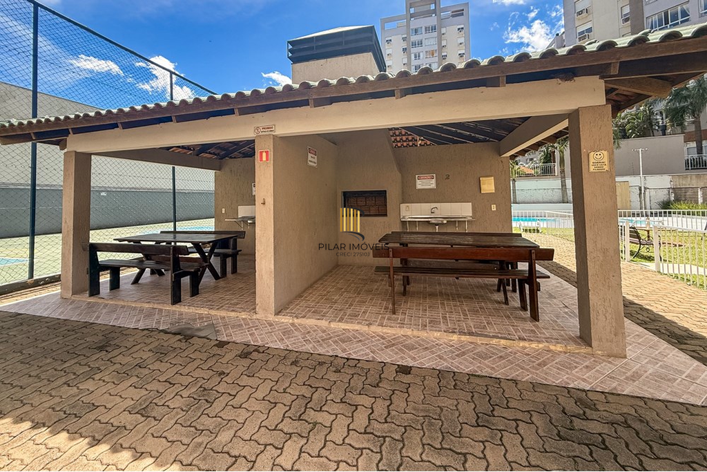 Apartamento 2 dormitórios no bairro Centro