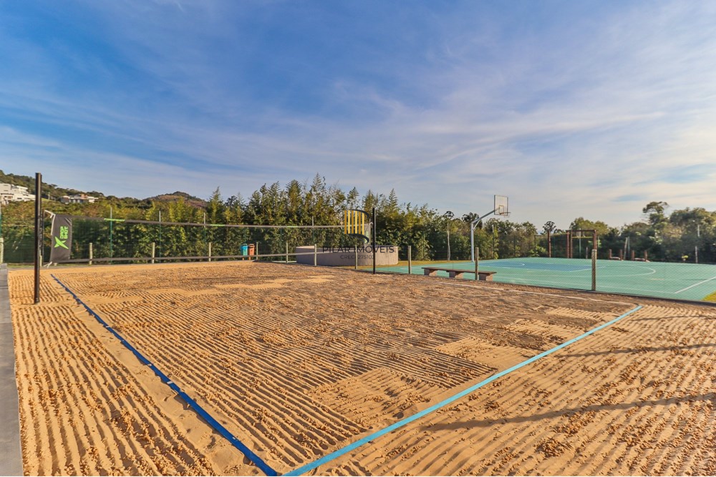 Casa de Condomínio 5 dormitórios no bairro Vila Nova
