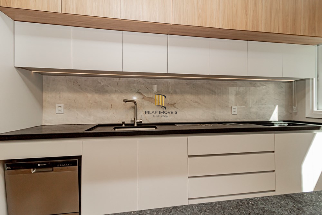 Apartamento 2 dormitórios no bairro Menino Deus