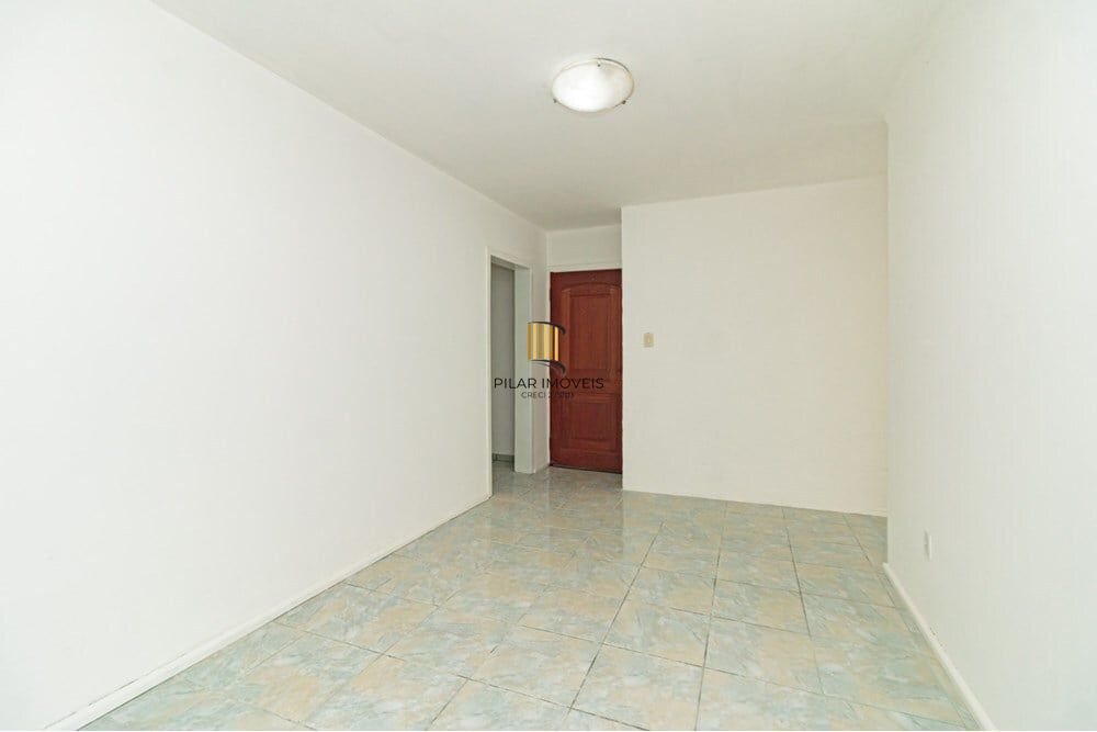 Apartamento 2 dormitórios no bairro São Sebastião
