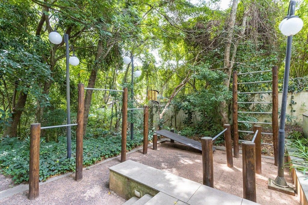 Apartamento 2 dormitórios no bairro Três Figueiras