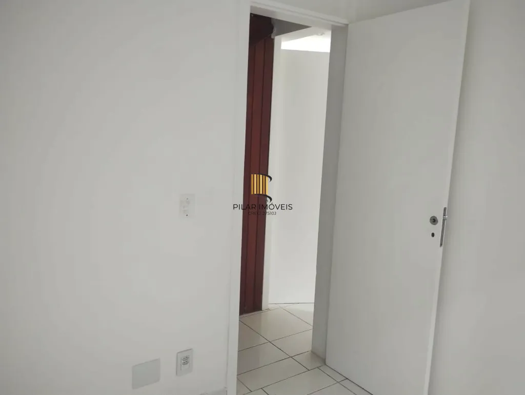 Casa de Condomínio 4 dormitórios no bairro Jardim Itu