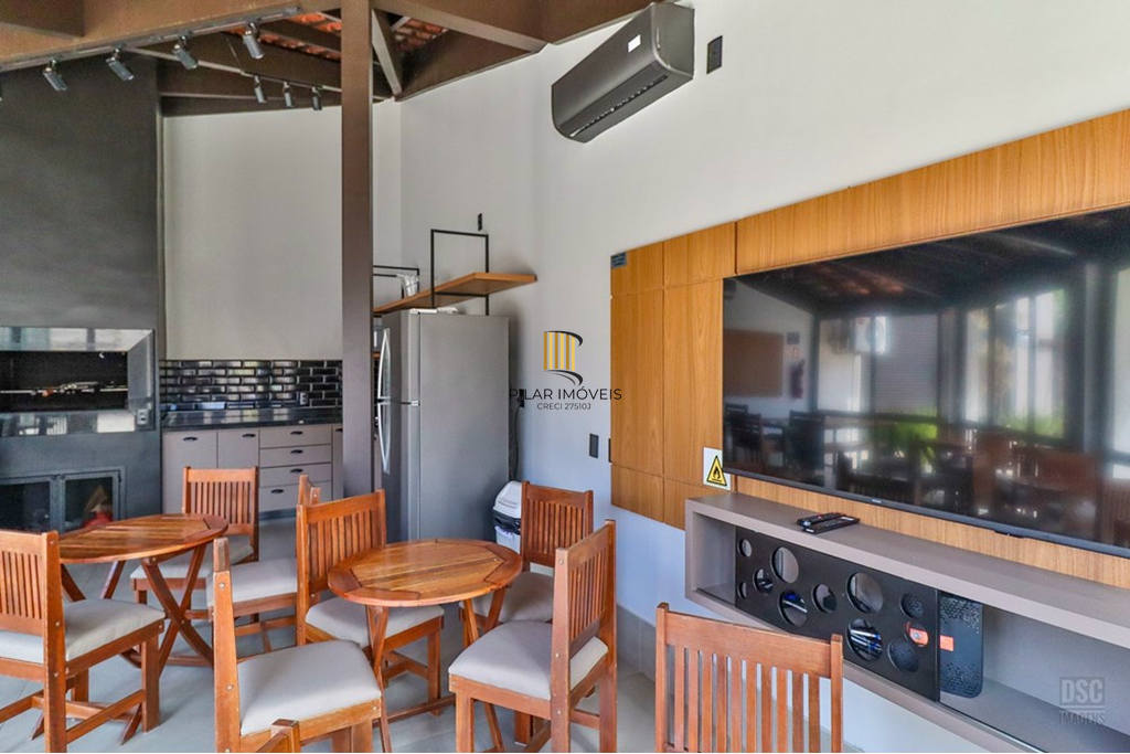 Apartamento 2 dormitórios no bairro Passo da Areia