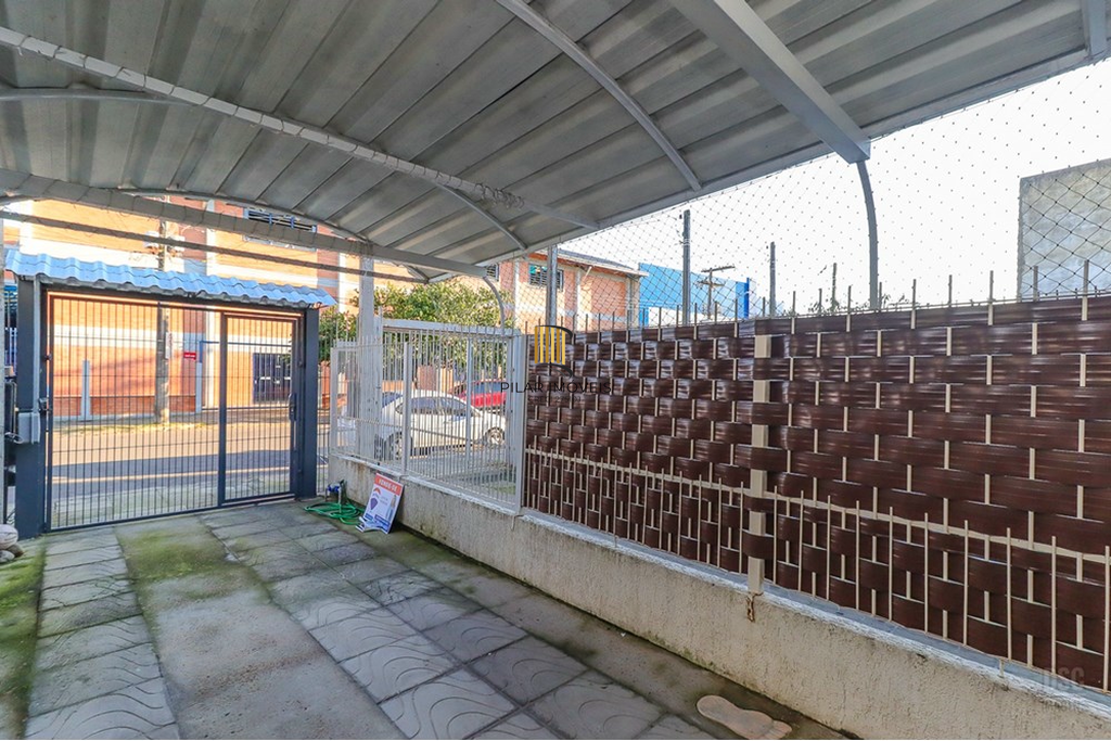 Casa 2 dormitórios no bairro Hípica