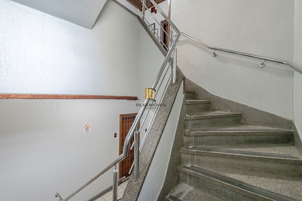 Apartamento 2 dormitórios no bairro Glória