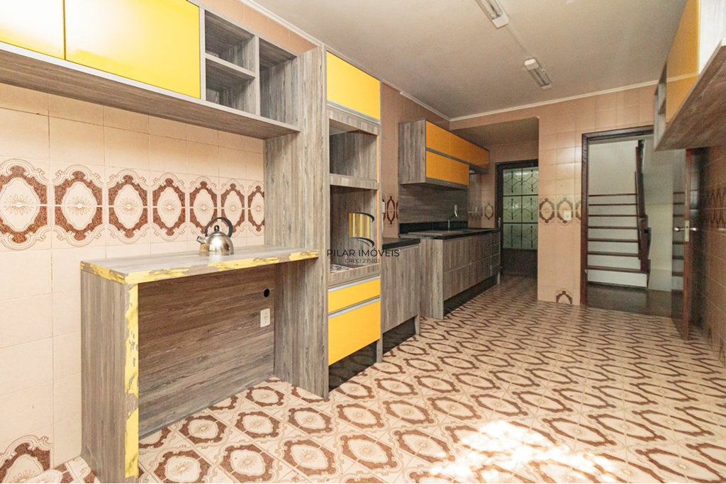 Casa 4 dormitórios no bairro Teresópolis - Pilar Imóveis