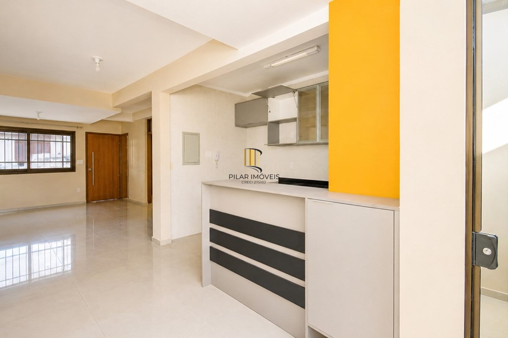 Casa de Condomínio 3 dormitórios no bairro Ipanema