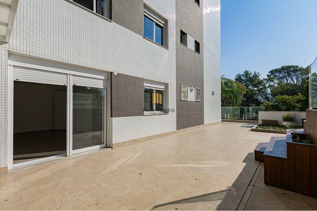 Apartamento 3 dormitórios no bairro Petrópolis