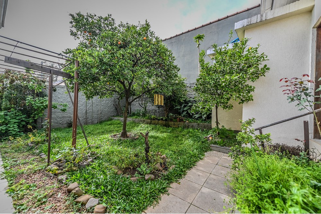 Casa de Condomínio 4 dormitórios no bairro Santa Tereza