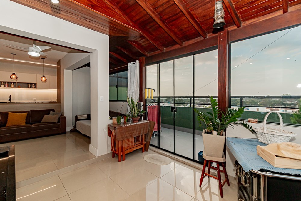 Cobertura 3 dormitórios no bairro Sarandi