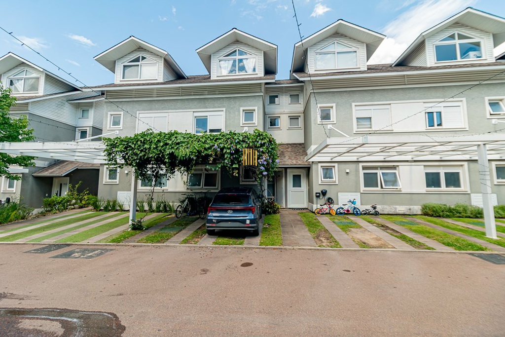 Casa 3 dormitórios no bairro Jardim Carvalho