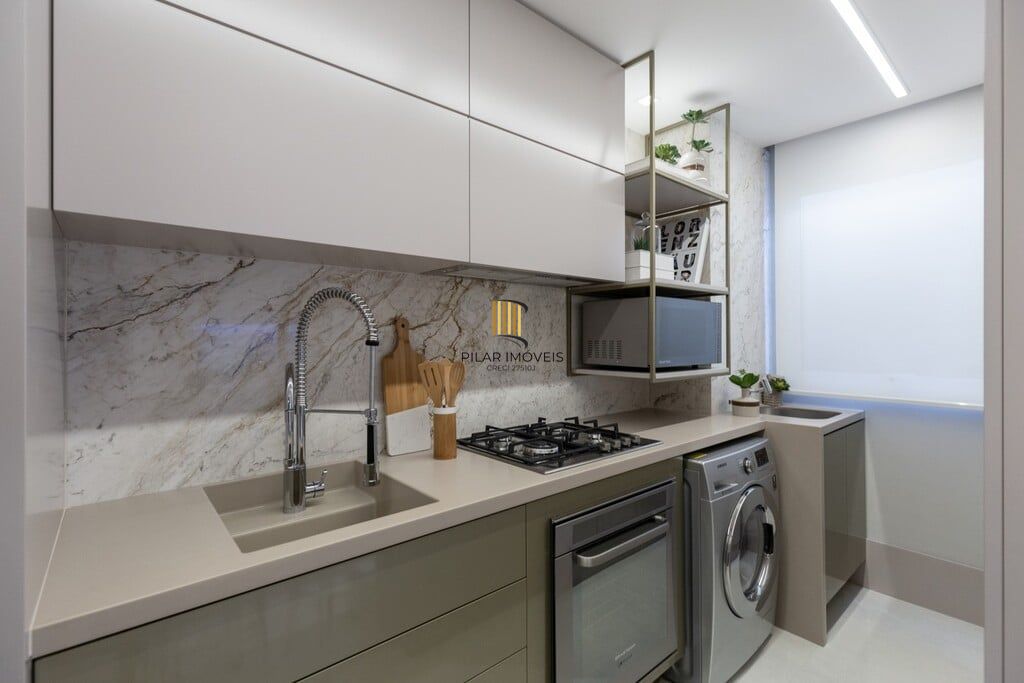 Apartamento 2 dormitórios no bairro Passo da Areia