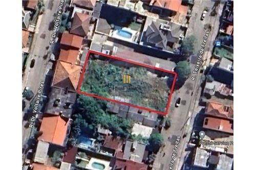 Terreno no bairro Santo Antônio