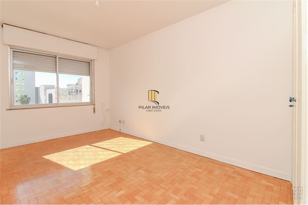 Apartamento 4 dormitórios no bairro Centro Histórico