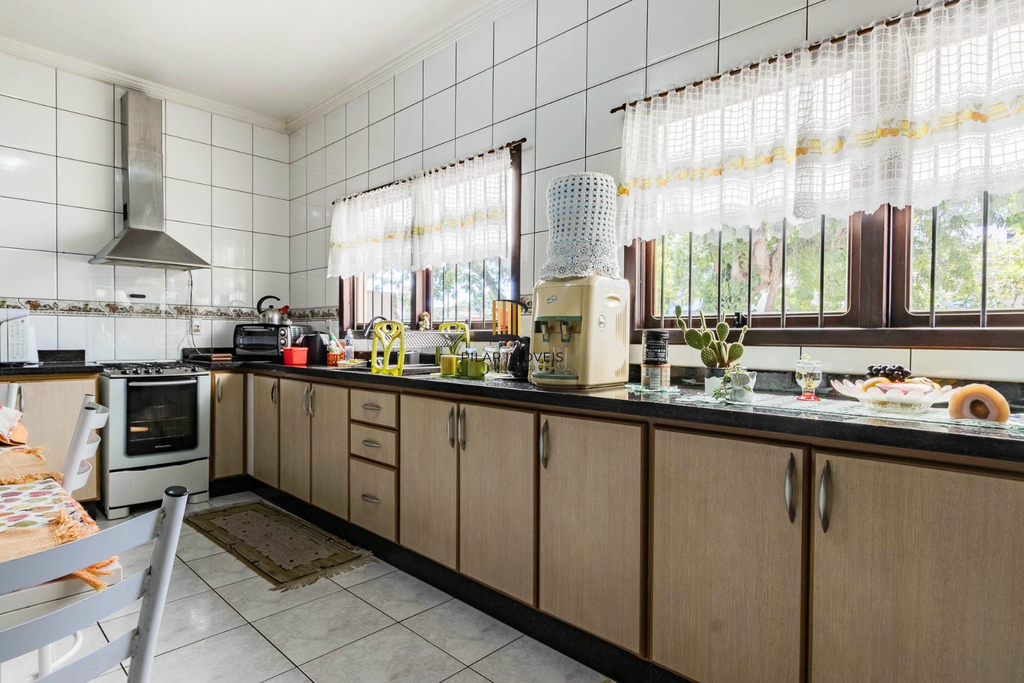 Casa 3 dormitórios no bairro Tristeza