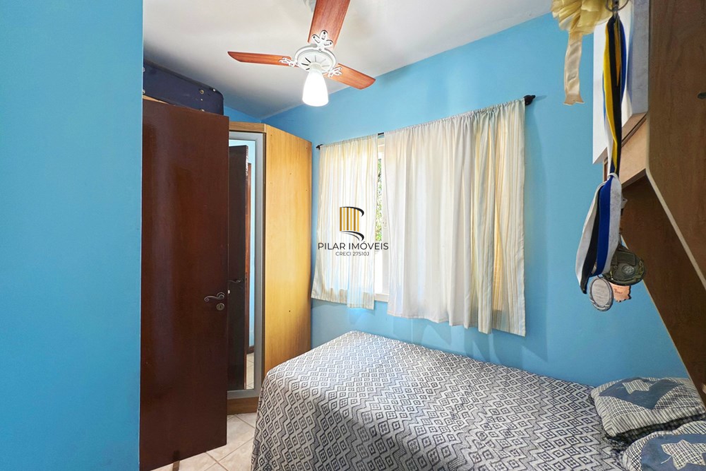 Casa 4 dormitórios no bairro Ipanema