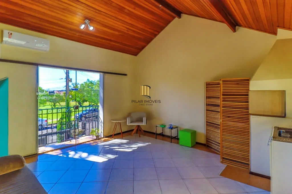 Casa 3 dormitórios no bairro Sarandi