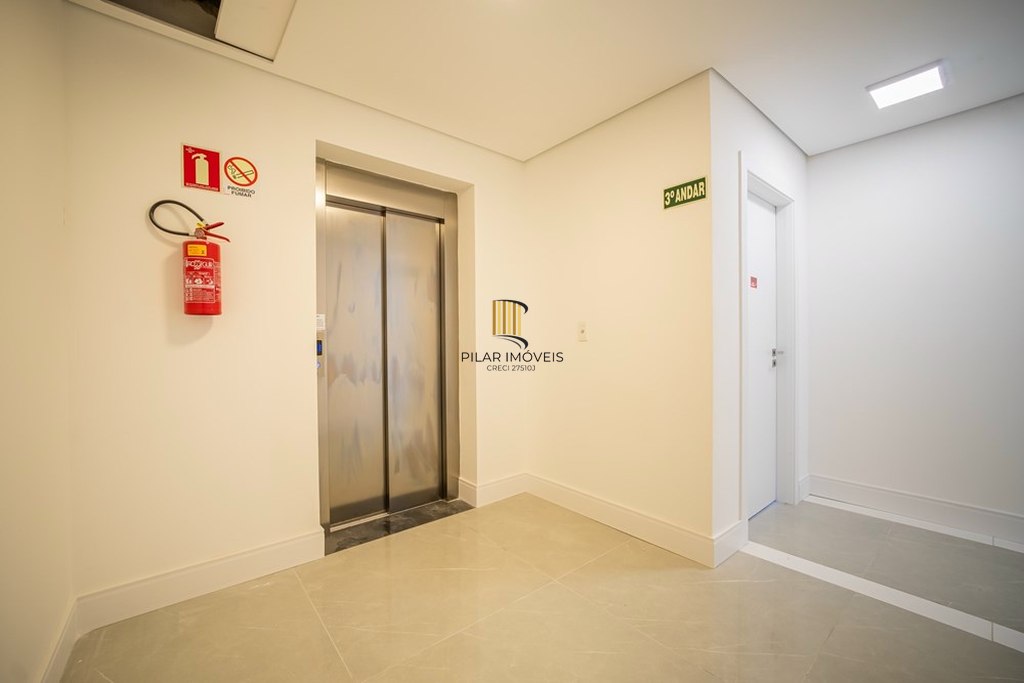 Prédio Residencial no bairro Chácara das Pedras