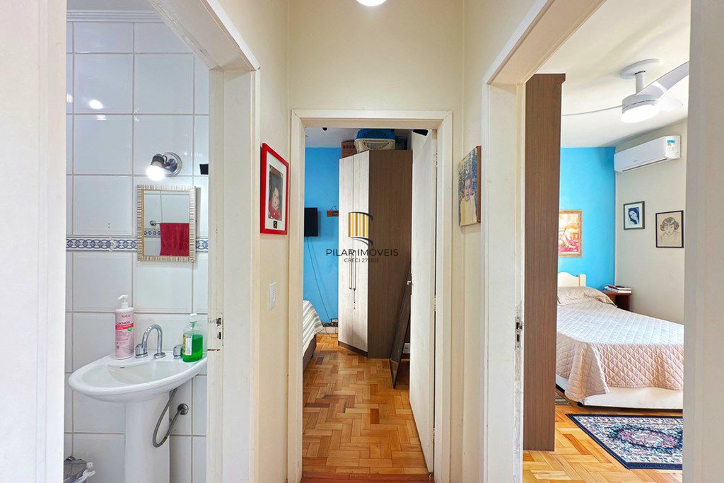 Apartamento 2 dormitórios no bairro Azenha