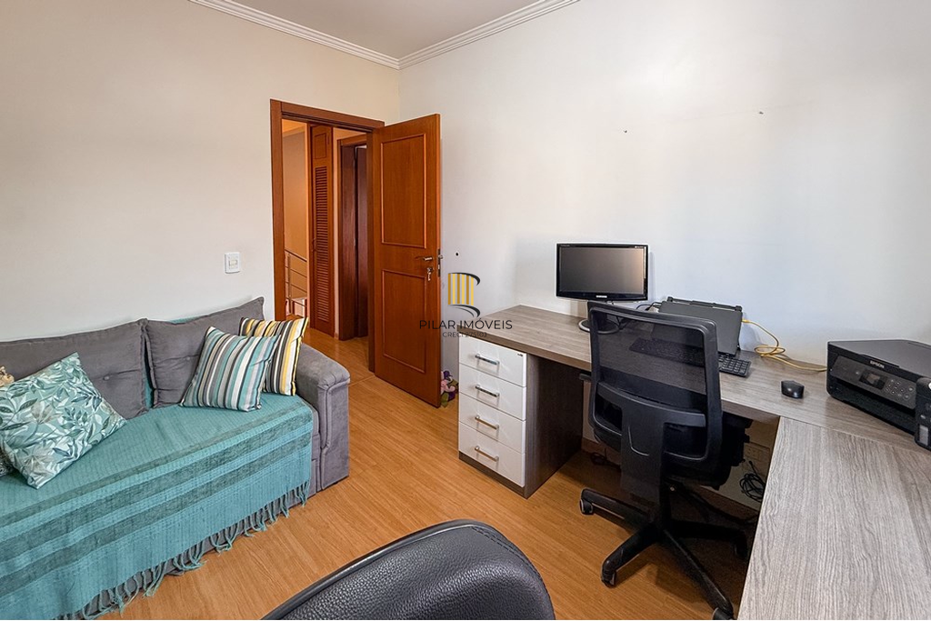 Casa 4 dormitórios no bairro Marechal Rondon