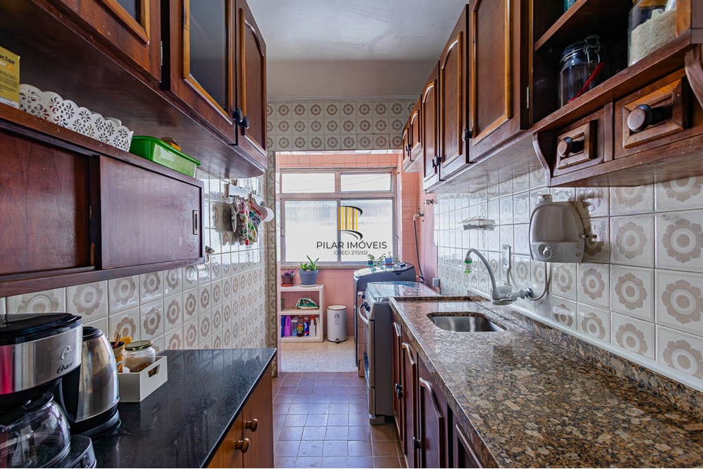 Apartamento 2 dormitórios no bairro Santana