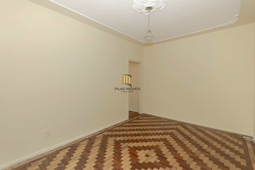 Apartamento 2 dormitórios no bairro Bom Fim