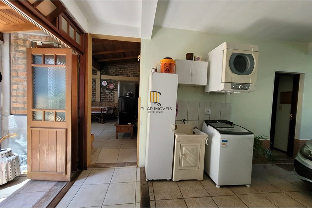 Casa 3 dormitórios no bairro Santa Isabel