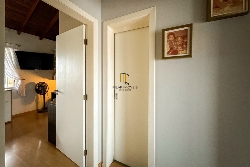 Casa 2 dormitórios no bairro Niterói