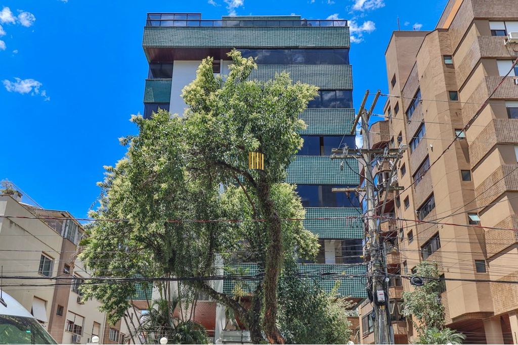 Cobertura 3 dormitórios no bairro Petrópolis