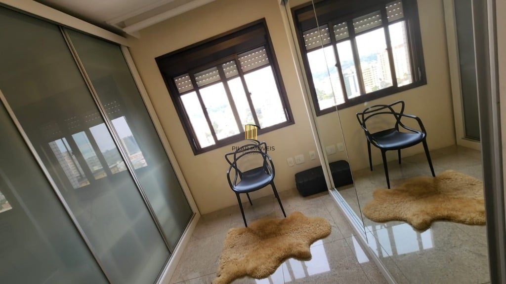 Apartamento 3 dormitórios no bairro Menino Deus