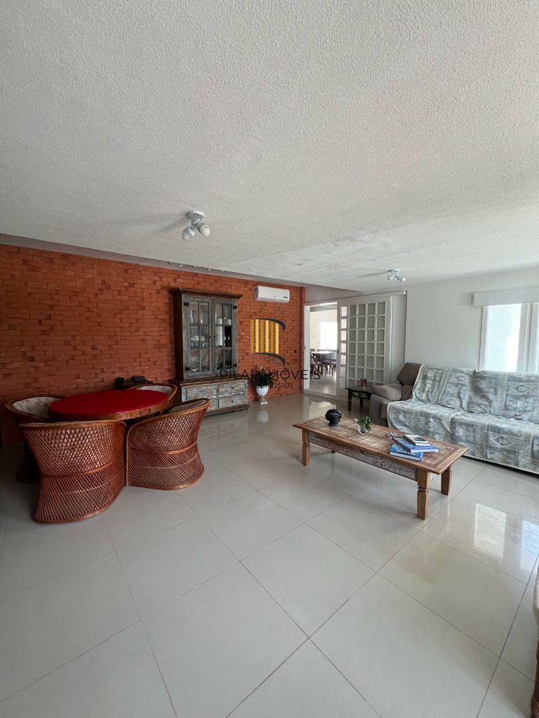 Casa 5 dormitórios no bairro Praia de Atlântida