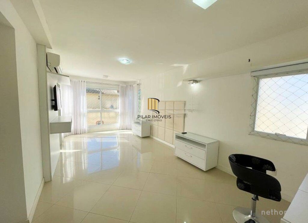 Apartamento 4 dormitórios no bairro Centro