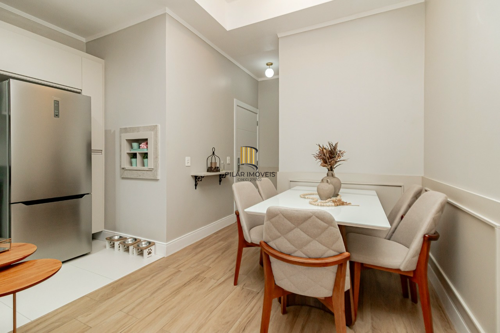 Apartamento 2 dormitórios no bairro Praia de Belas