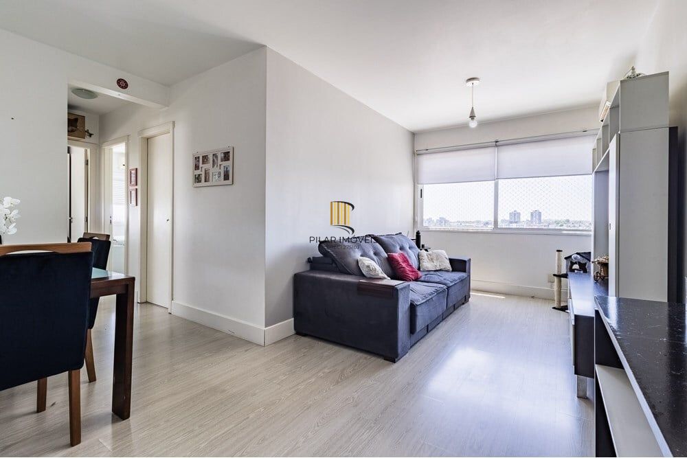 Apartamento 3 dormitórios no bairro Vila Ipiranga