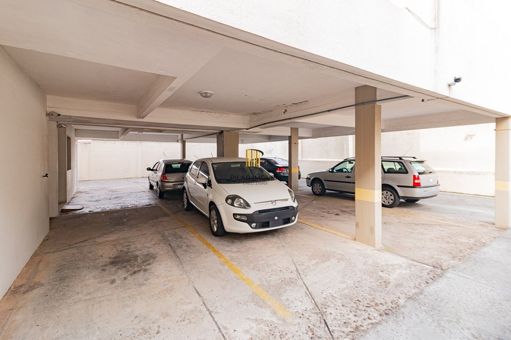 Apartamento 4 dormitórios no bairro Vila Ipiranga