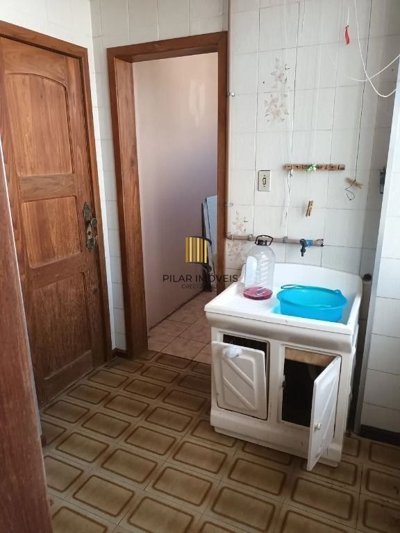 Apartamento 3 dormitórios no bairro Floresta